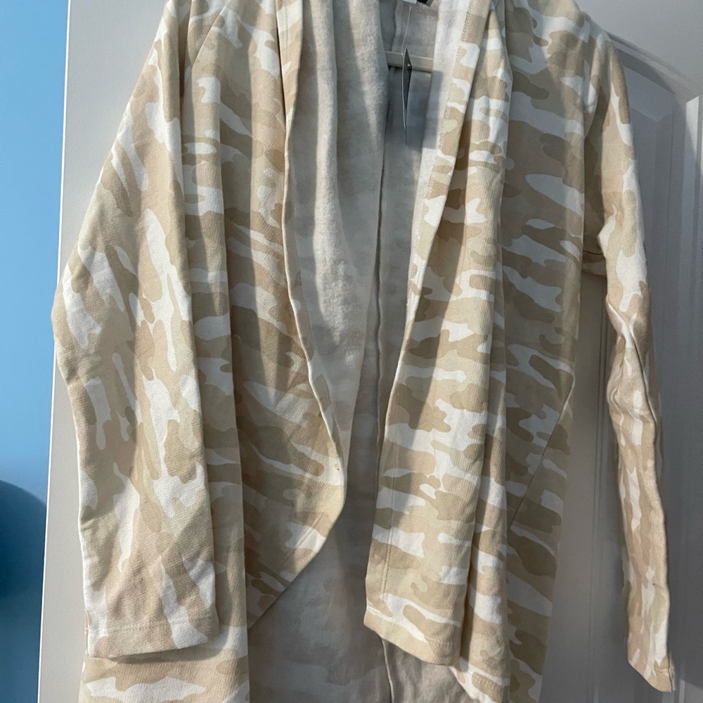 Women's Beige Camo Open Front Jacket-Lucky Brand